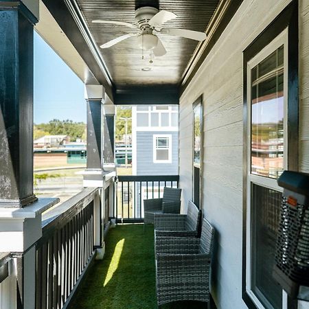 Enjoy This Mini-Mansion Near Downtown And The Airport! Atlanta Eksteriør billede