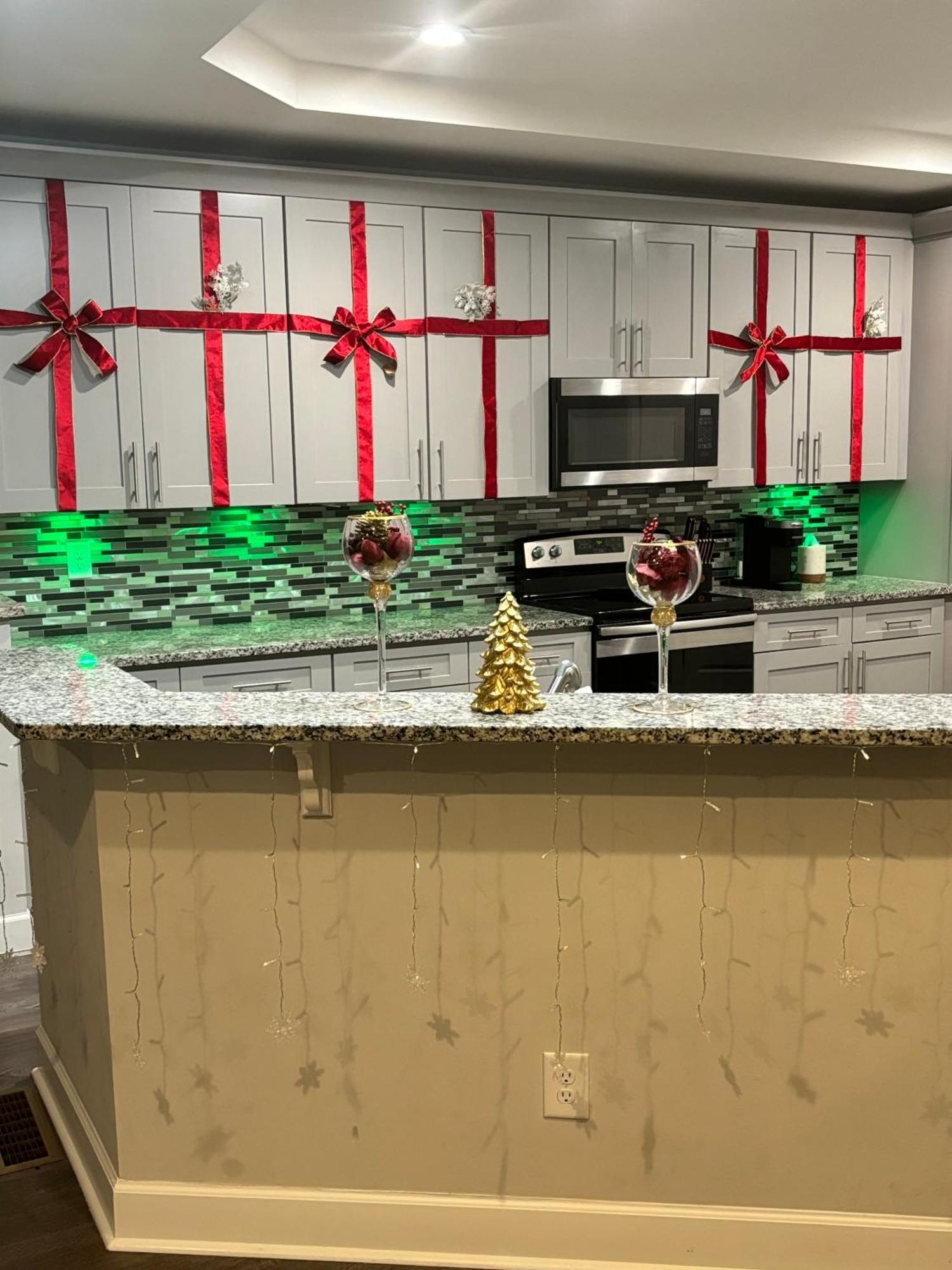 Enjoy This Mini-Mansion Near Downtown And The Airport! Atlanta Eksteriør billede